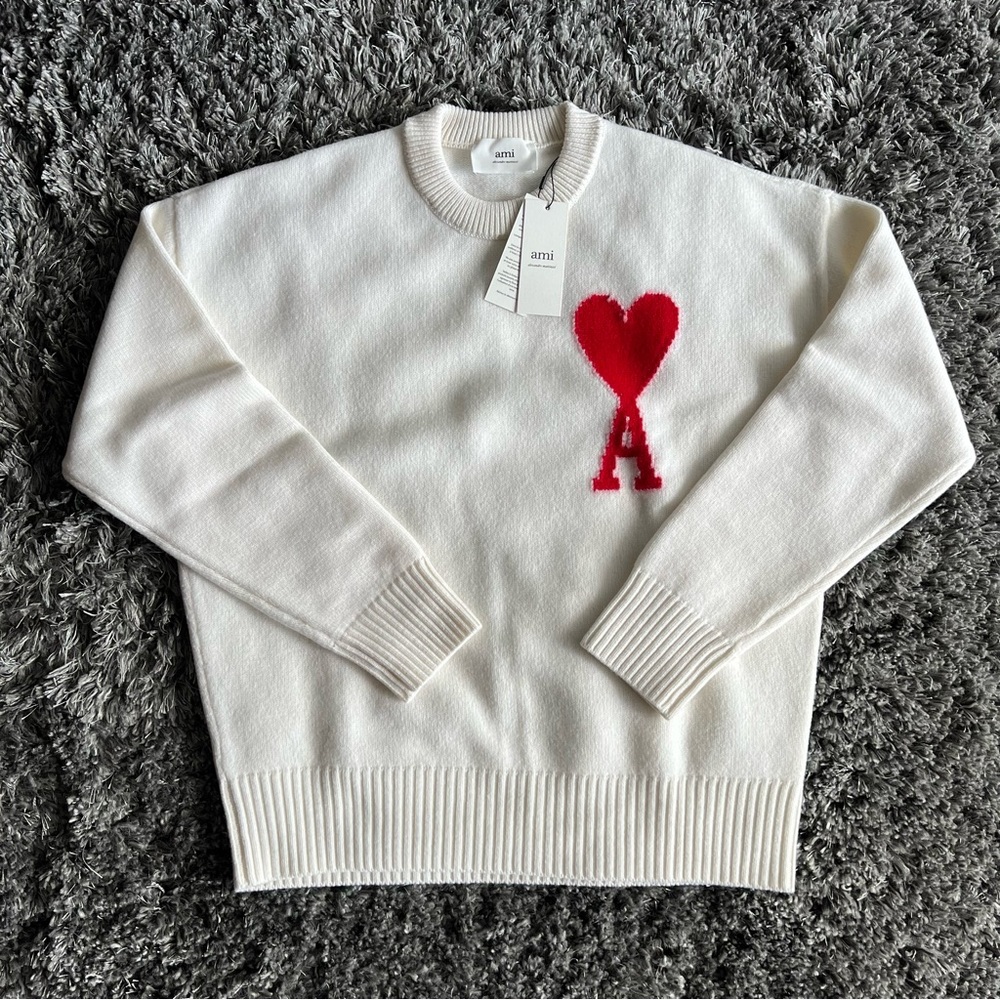 AMI DE COEUR PARIS CREWNECK SWEATER